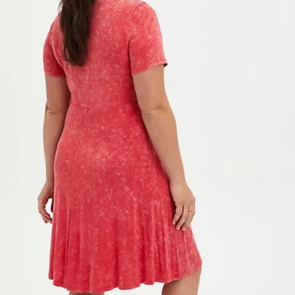 TORRID Twist front babydoll dress - Picture 2 of 15